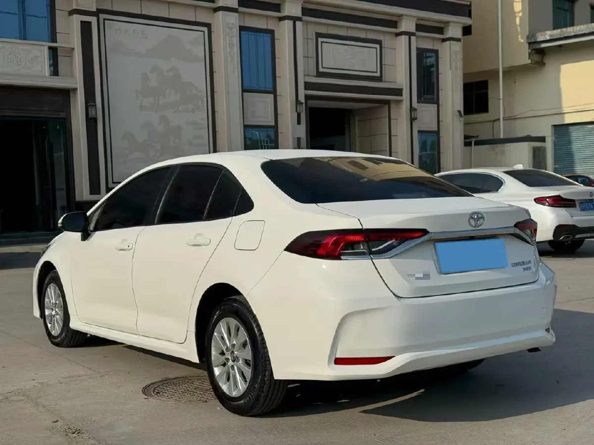 2022 Toyota Corolla 1.2T 116HP L4 CVT,autocango,china used car exporter,china ev exporter,chinese used car exporter,chinese used ev exporter