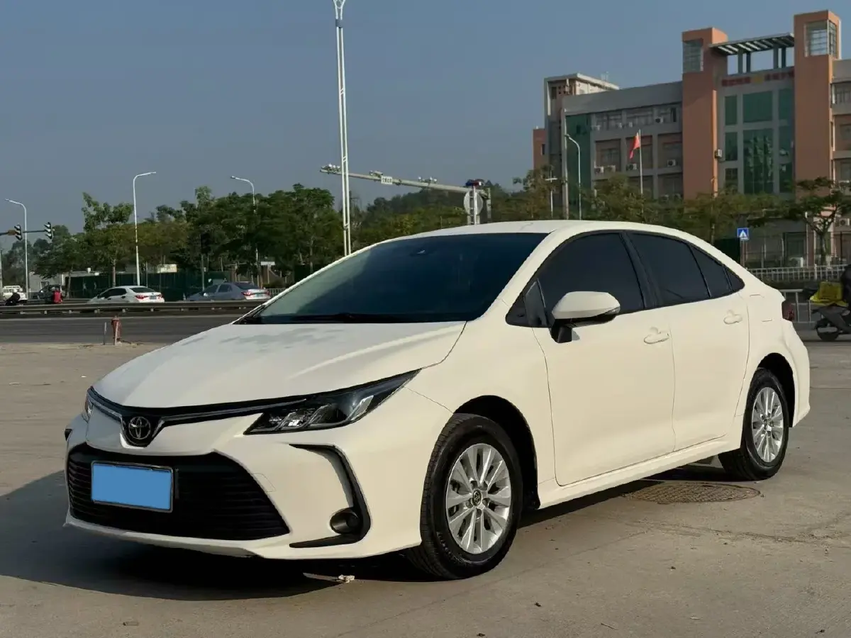 2022 Toyota Corolla 1.2T 116HP L4 CVT