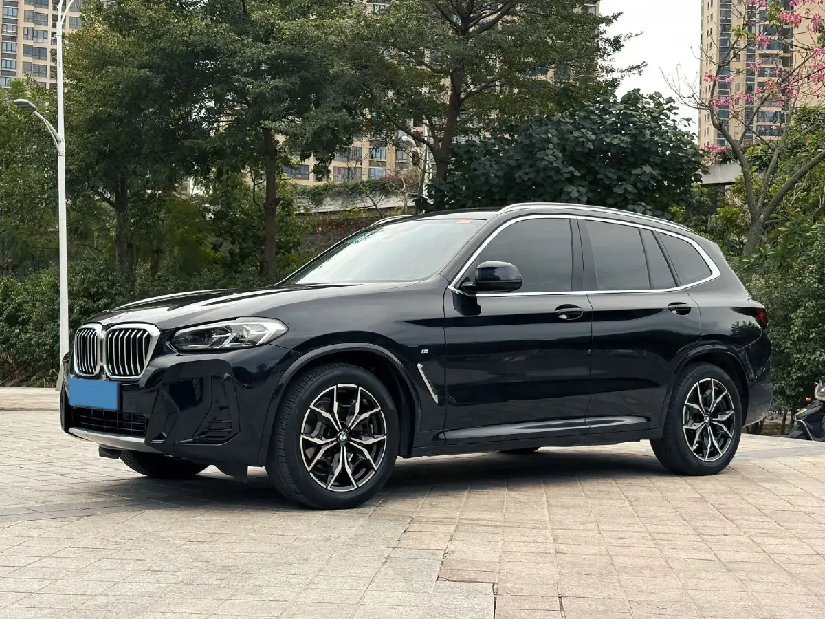 2022 BMW X3 2.0T 184HP L4 8AT