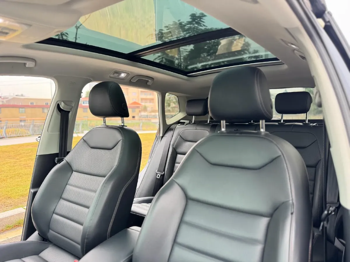 2020 Volkswagen Tharu 1.4T 150HP L4 7DCT,autocango,china used car exporter,china ev exporter,chinese used car exporter,chinese used ev exporter