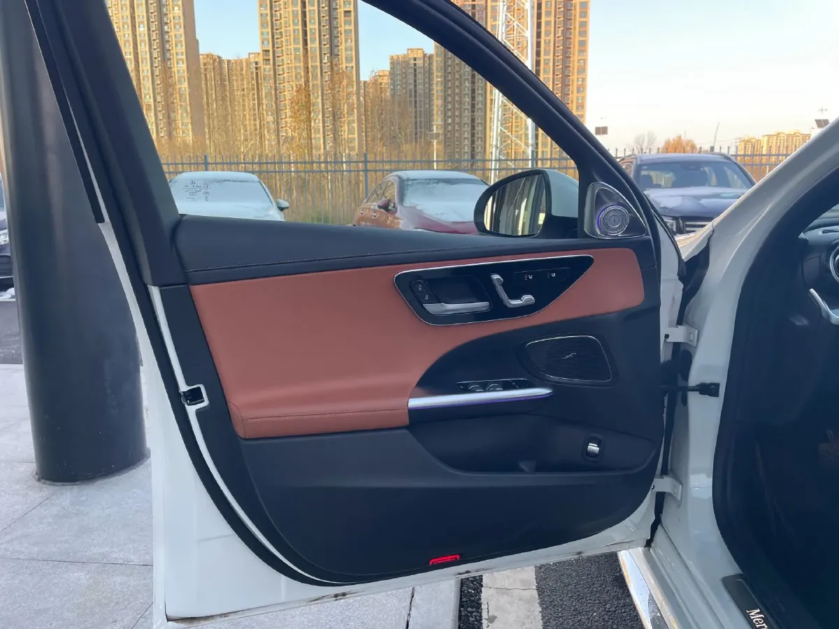 2024 Mercedes-Benz C Class 1.5T 204HP L4 9AT,autocango,china used car exporter,china ev exporter,chinese used car exporter,chinese used ev exporter