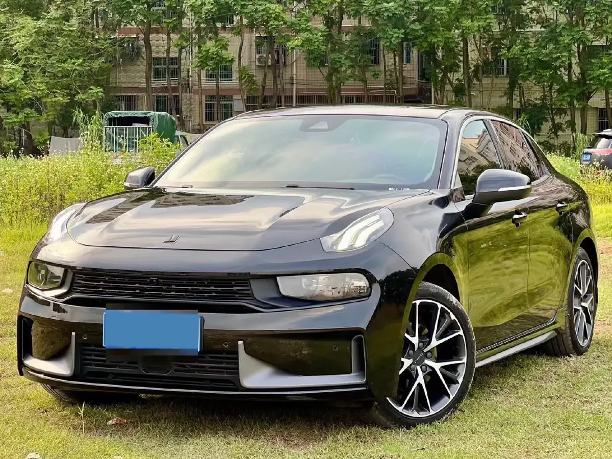 2021 LYNK&CO 03 2.0T 190HP L4 6AT