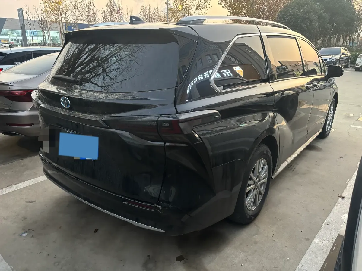 2021 Toyota Sienna 2.5L 192HP L4 E-CVT Hybrid,autocango,china used car exporter,china ev exporter,chinese used car exporter,chinese used ev exporter