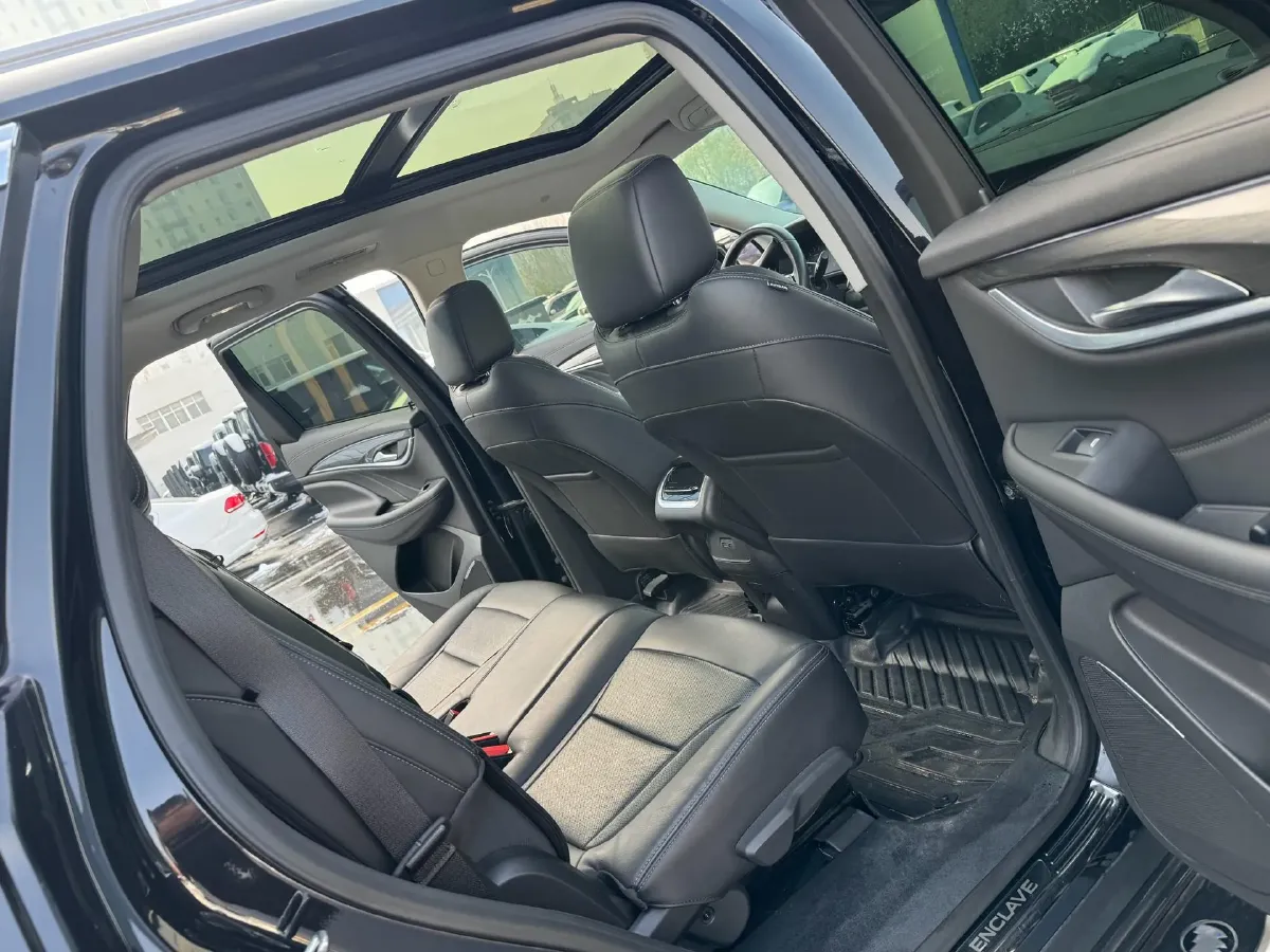 2020 Buick Enclave 2.0T 237HP L4 9AT,autocango,china used car exporter,china ev exporter,chinese used car exporter,chinese used ev exporter