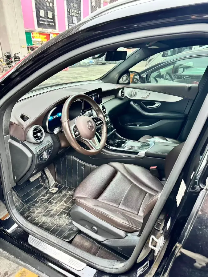 2021 Mercedes-Benz GLC Class 2.0T 197HP L4 9AT,autocango,china used car exporter,china ev exporter,chinese used car exporter,chinese used ev exporter