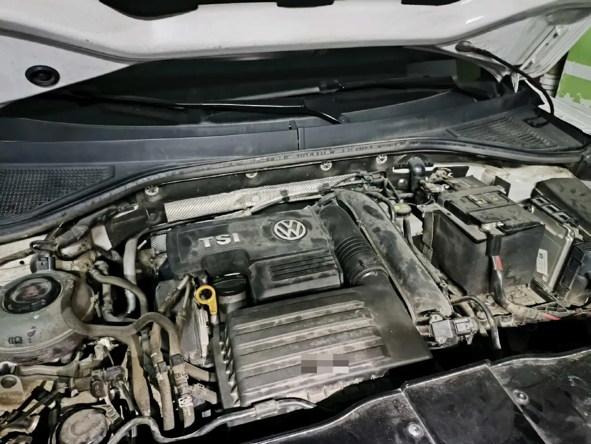 2020 Volkswagen T-Roc 1.4T 131HP L4 7DCT,autocango,china used car exporter,china ev exporter,chinese used car exporter,chinese used ev exporter