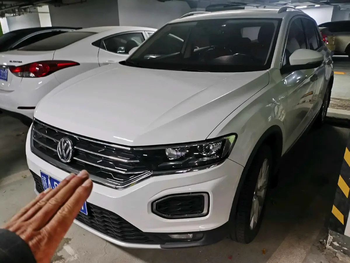2020 Volkswagen T-Roc 1.4T 131HP L4 7DCT
