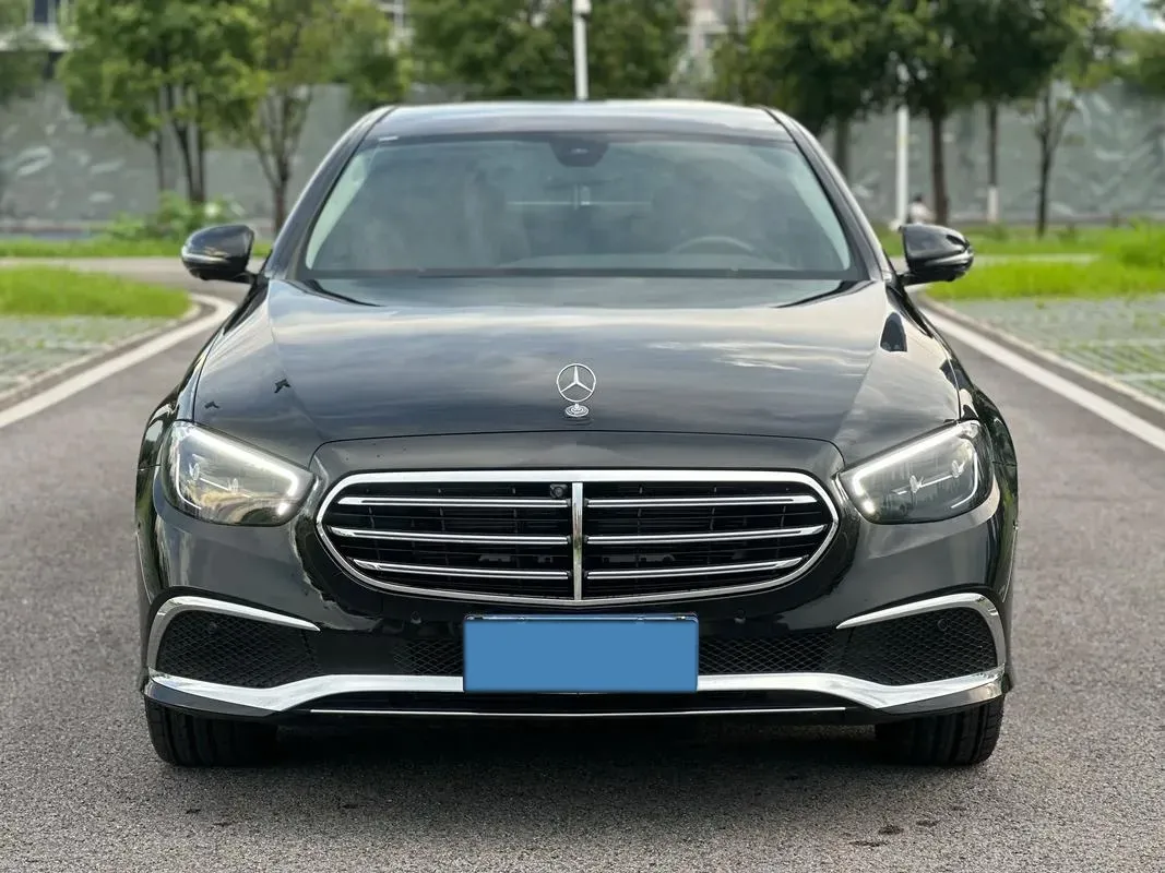 2022 Mercedes-Benz GLC Class 2.0T 258HP L4 9AT,autocango,china used car exporter,china ev exporter,chinese used car exporter,chinese used ev exporter