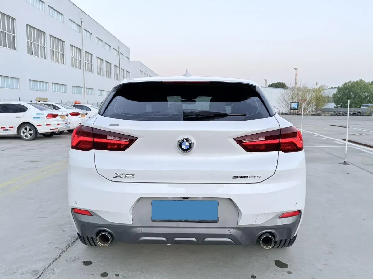 2021 BMW X2 1.5T 140HP L3 7DCT,autocango,china used car exporter,china ev exporter,chinese used car exporter,chinese used ev exporter
