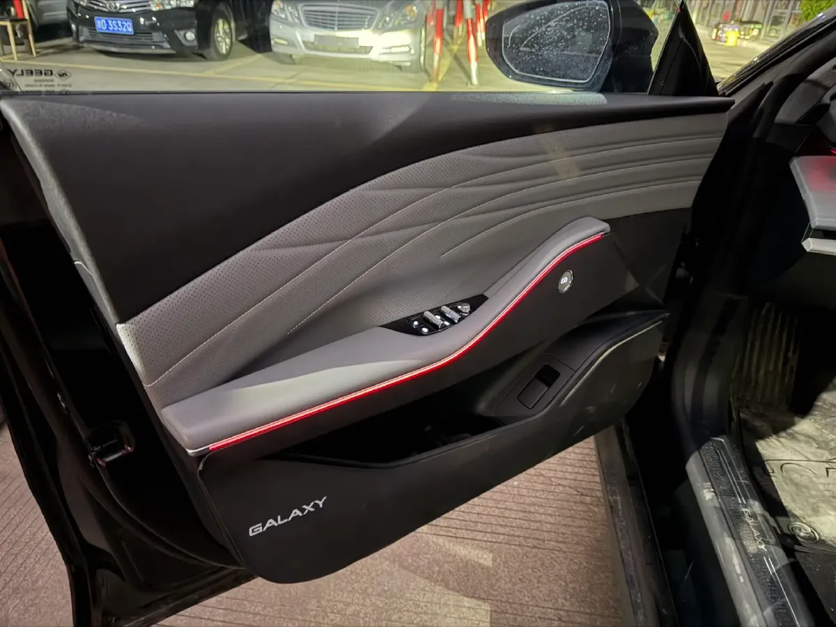 2024 Geely Galaxy E8 BEV 62KWH,autocango,china used car exporter,china ev exporter,chinese used car exporter,chinese used ev exporter