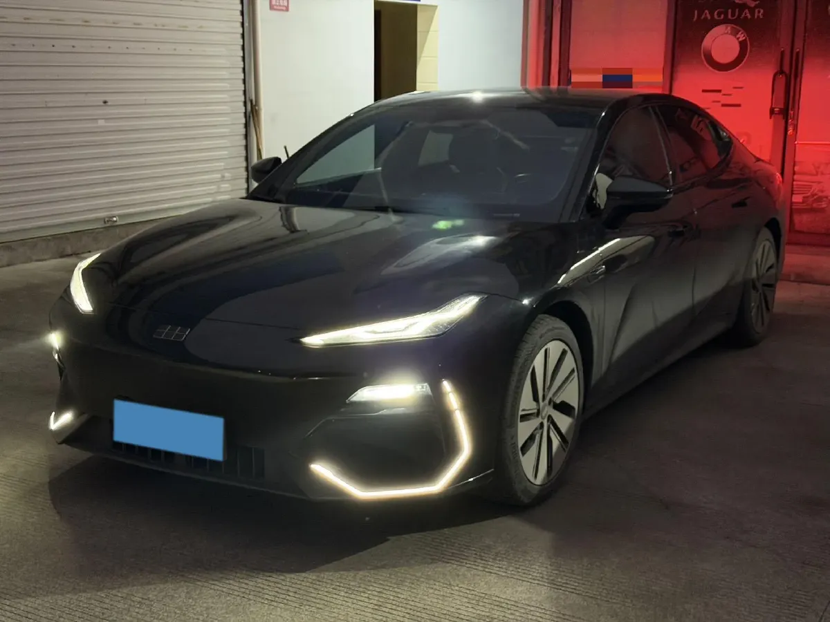 2024 Geely Galaxy E8 BEV 62KWH,autocango,china used car exporter,china ev exporter,chinese used car exporter,chinese used ev exporter