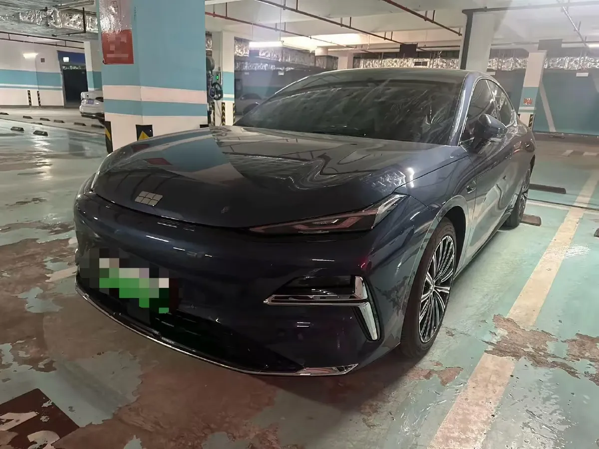 2025 Geely Galaxy Starshine 8 1.5T 163HP L4 3DHT PHEV 18.4KWH,autocango,china used car exporter,china ev exporter,chinese used car exporter,chinese used ev exporter