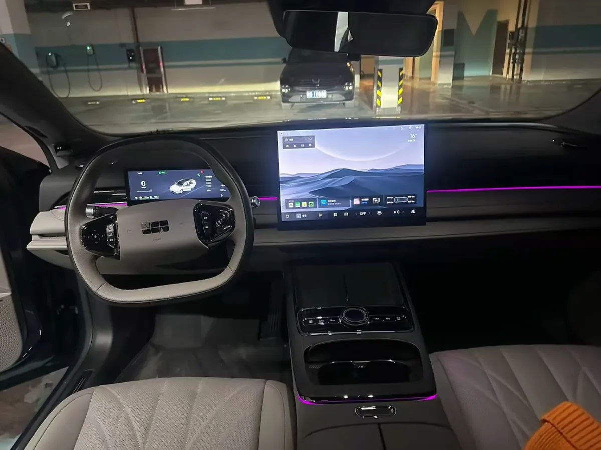 2025 Geely Galaxy Starshine 8 1.5T 163HP L4 3DHT PHEV 18.4KWH,autocango,china used car exporter,china ev exporter,chinese used car exporter,chinese used ev exporter