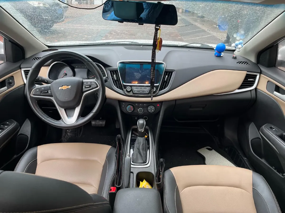 2020 Chevrolet Monza 1.5L 113HP L4 6AT,autocango,china used car exporter,china ev exporter,chinese used car exporter,chinese used ev exporter