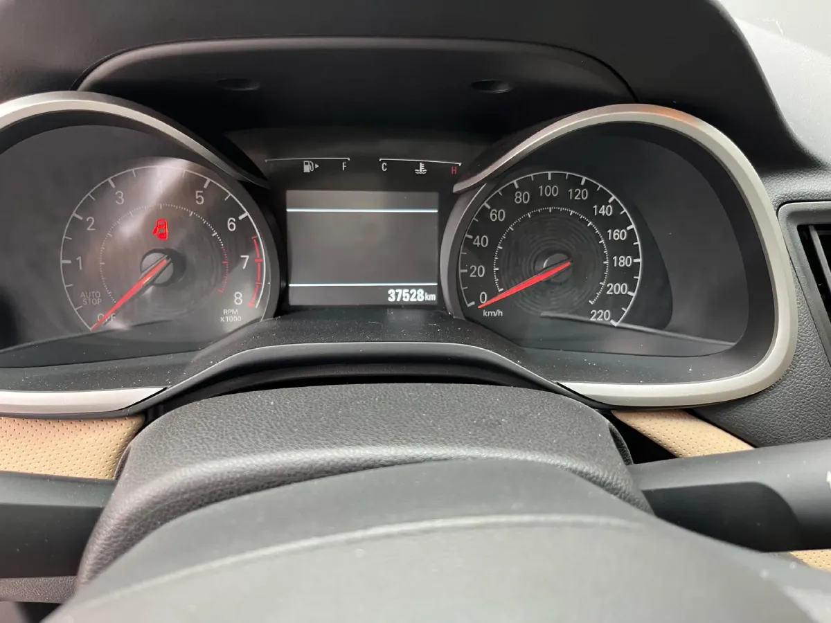 2020 Chevrolet Monza 1.5L 113HP L4 6AT,autocango,china used car exporter,china ev exporter,chinese used car exporter,chinese used ev exporter