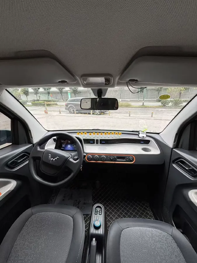 2020 WuLing HongGuang MINI EV BEV 9.3KWH,autocango,china used car exporter,china ev exporter,chinese used car exporter,chinese used ev exporter