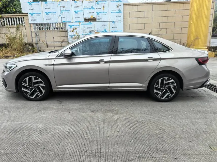 2023 Volkswagen Sagitar 1.2T 116HP L4 7DCT,autocango,china used car exporter,china ev exporter,chinese used car exporter,chinese used ev exporter