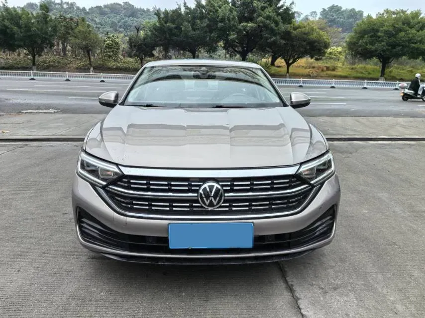 2023 Volkswagen Sagitar 1.2T 116HP L4 7DCT,autocango,china used car exporter,china ev exporter,chinese used car exporter,chinese used ev exporter