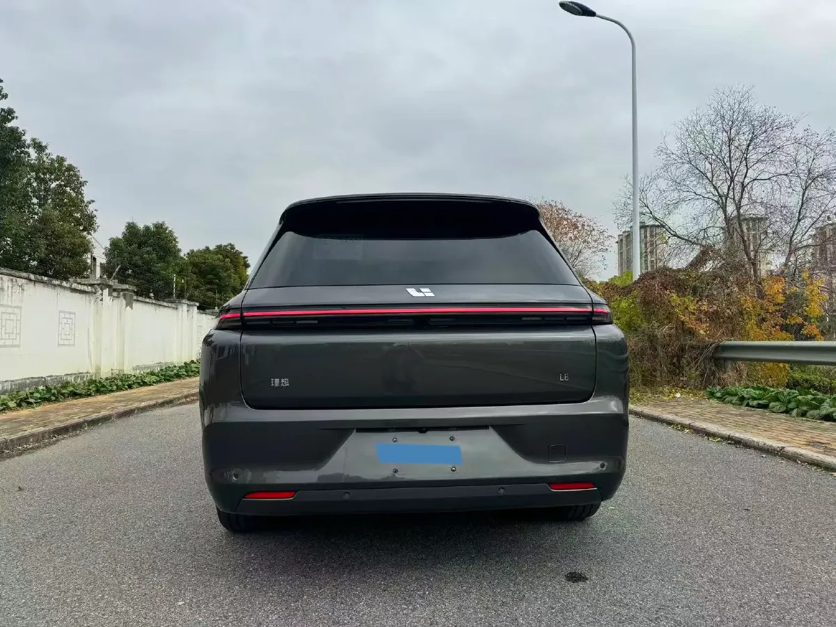 2023 Li L8 Range Extended 154HP REEV 40.9KWH,autocango,china used car exporter,china ev exporter,chinese used car exporter,chinese used ev exporter
