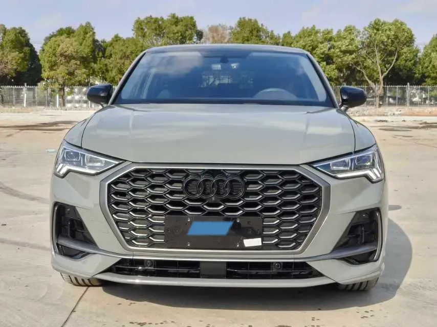 2025 Audi Q3 Sportback 2.0T 186HP L4 7DCT,autocango,china used car exporter,china ev exporter,chinese used car exporter,chinese used ev exporter