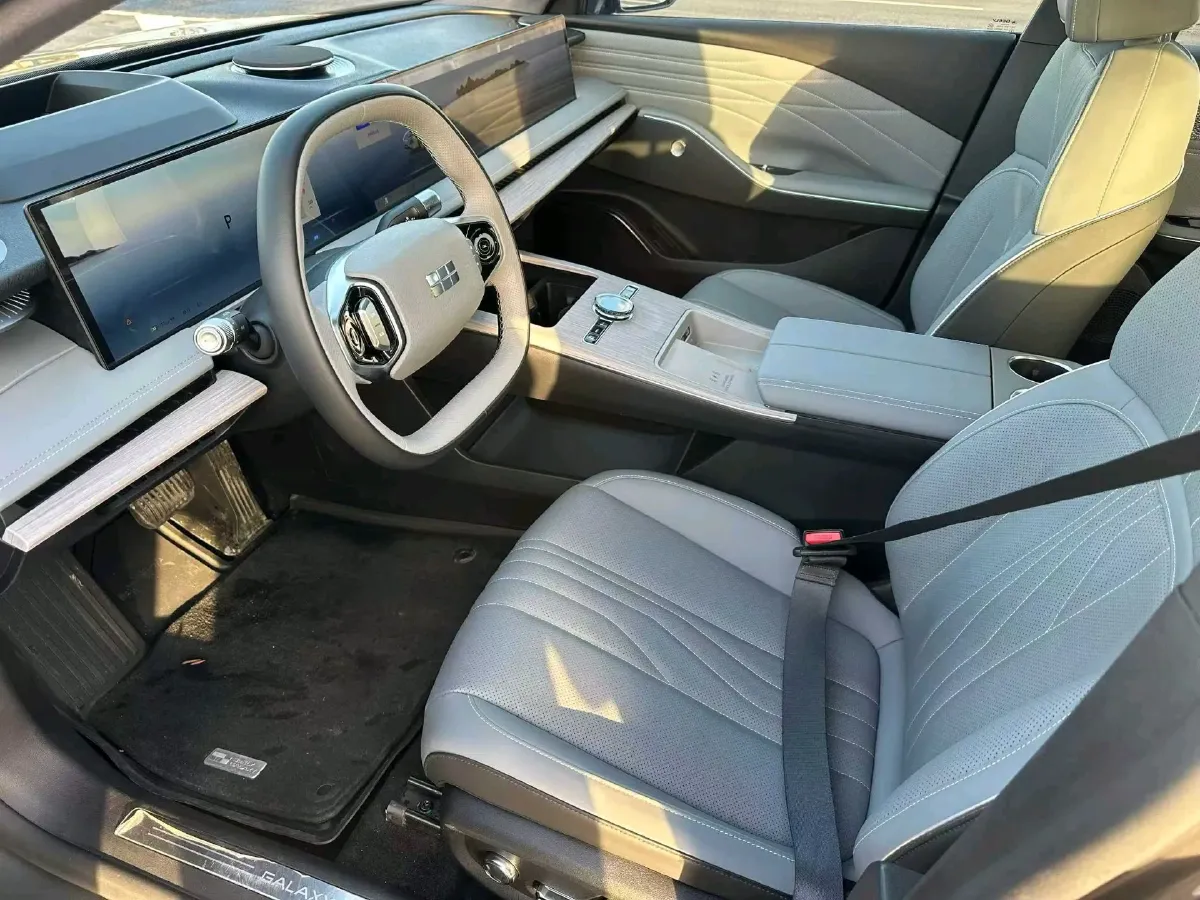 2024 Geely Galaxy E8 BEV 62KWH,autocango,china used car exporter,china ev exporter,chinese used car exporter,chinese used ev exporter