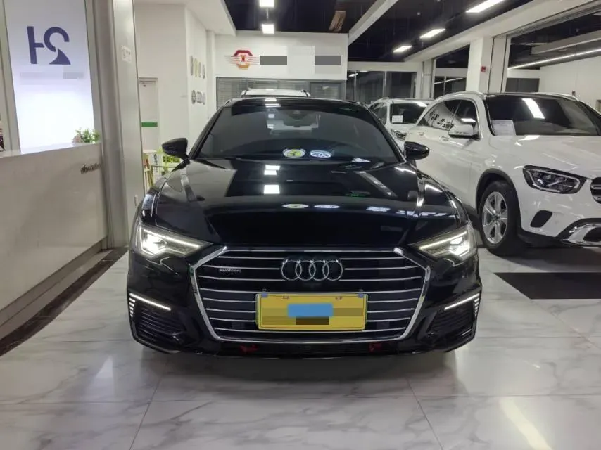 2020 Audi A6L 2.0T 252HP L4 7DCT PHEV 14.1KWH,autocango,china used car exporter,china ev exporter,chinese used car exporter,chinese used ev exporter