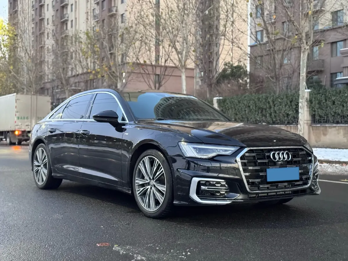 2020 Audi A6L 2.0T 224HP L4 7DCT,autocango,china used car exporter,china ev exporter,chinese used car exporter,chinese used ev exporter