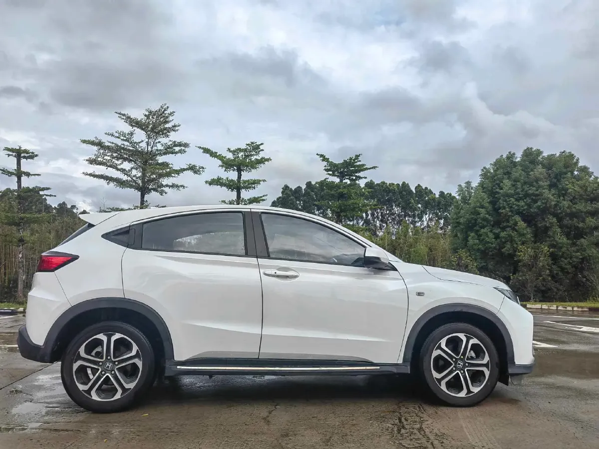 2022 Honda XR-V 1.5L 131HP L4 CVT,autocango,china used car exporter,china ev exporter,chinese used car exporter,chinese used ev exporter