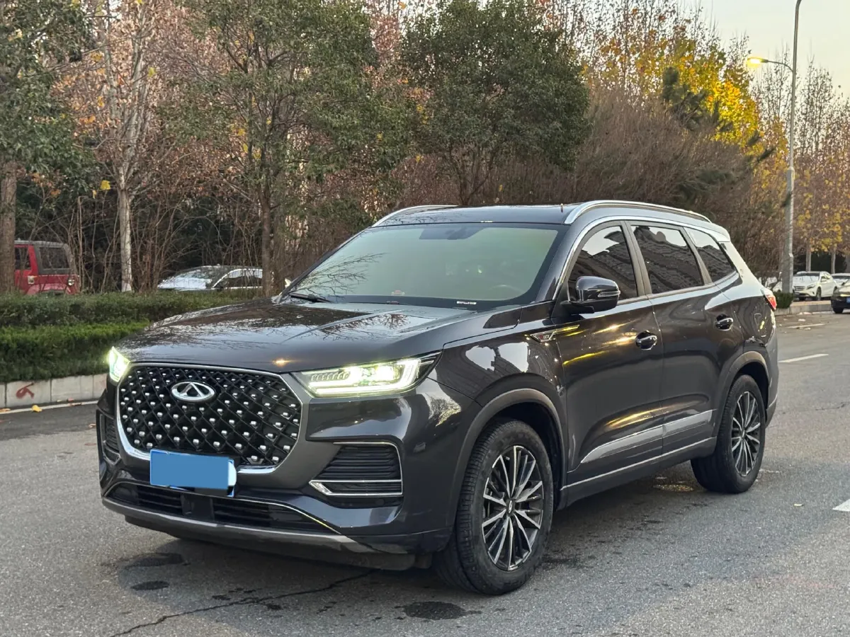 2022 Chery Tiggo 8 Plus 1.6T 197HP L4 7DCT,autocango,china used car exporter,china ev exporter,chinese used car exporter,chinese used ev exporter