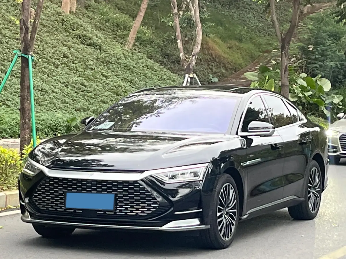 2020 WEY VV7 2.0T 227HP L4 7DCT PHEV