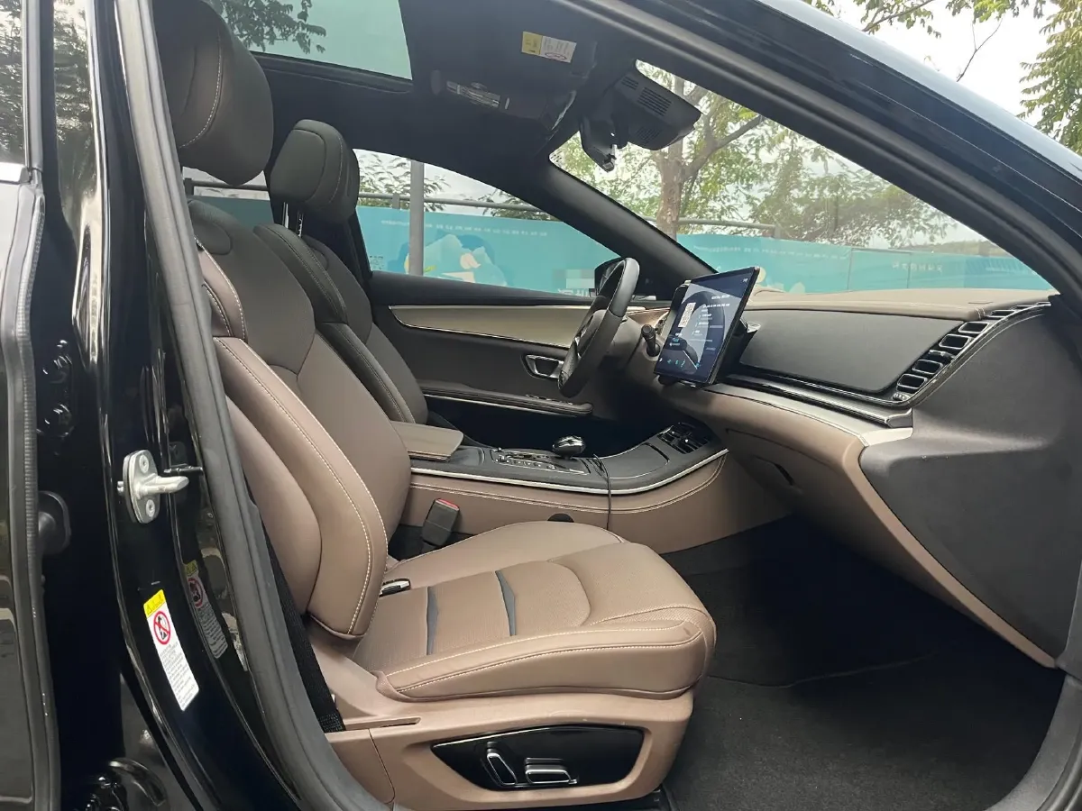 2020 WEY VV7 2.0T 227HP L4 7DCT PHEV,autocango,china used car exporter,china ev exporter,chinese used car exporter,chinese used ev exporter