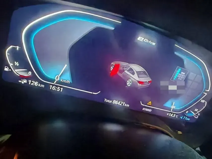 2021 BMW 5 Series 2.0T 184HP L4 8AT PHEV 17.7KWH,autocango,china used car exporter,china ev exporter,chinese used car exporter,chinese used ev exporter