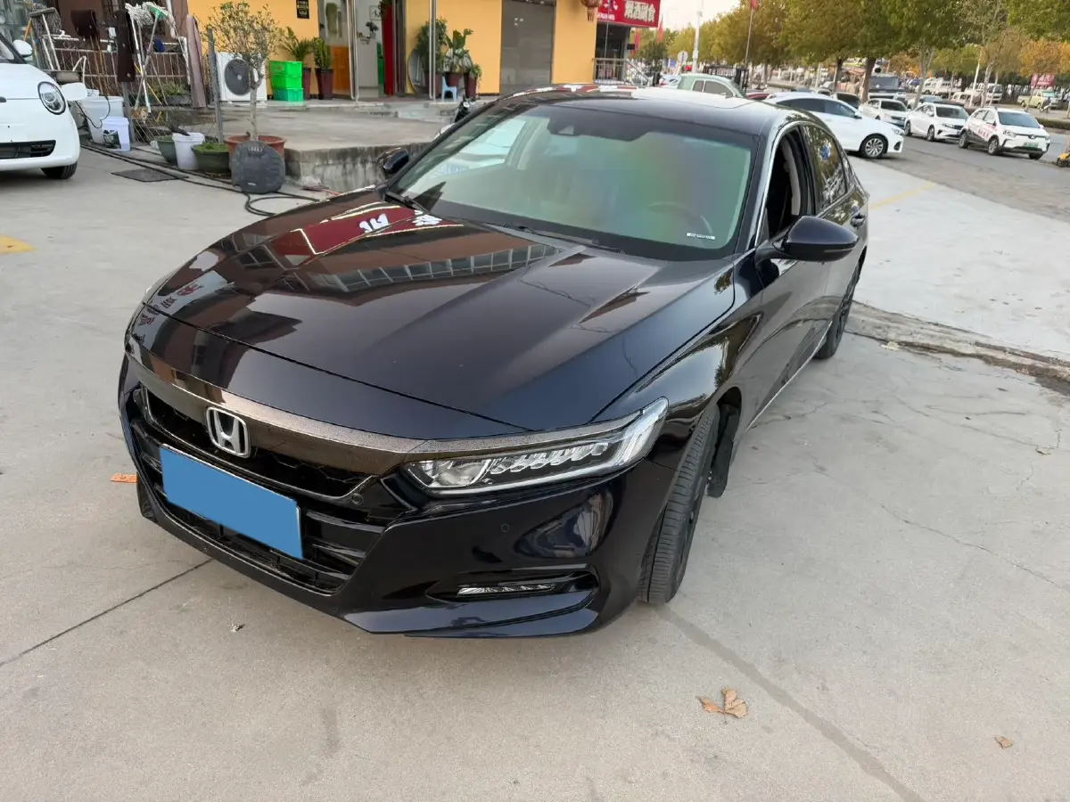 2021 Honda Accord 1.5T 194HP L4 CVT