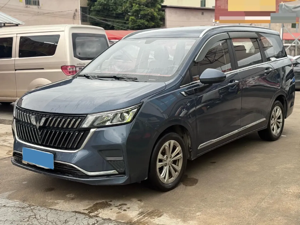2022 WuLing JiaChen 1.5T 147HP L4 6MT,autocango,china used car exporter,china ev exporter,chinese used car exporter,chinese used ev exporter