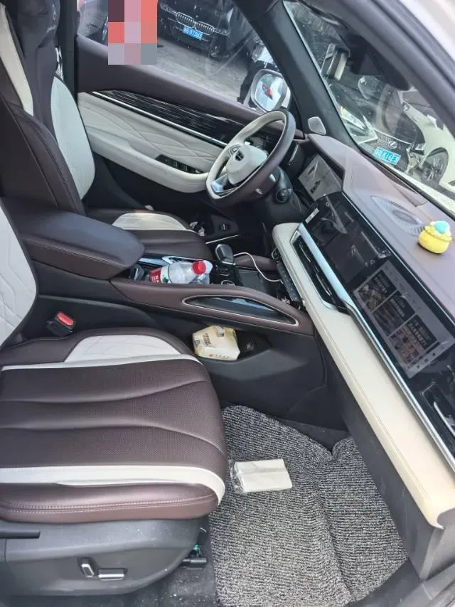 2023 Geely Monjaro 2.0T 238HP L4 8AT,autocango,china used car exporter,china ev exporter,chinese used car exporter,chinese used ev exporter