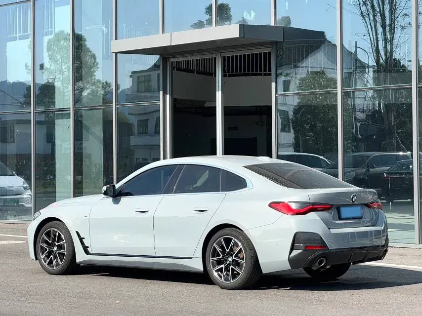 2022 BMW 8 Series 3.0T 333HP L6 8AT,autocango,china used car exporter,china ev exporter,chinese used car exporter,chinese used ev exporter