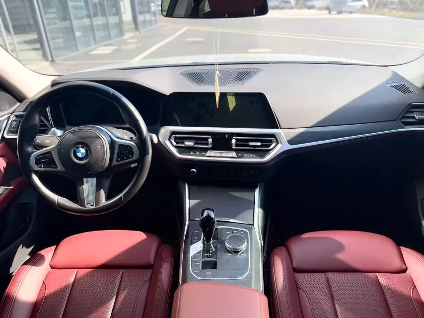 2022 BMW 8 Series 3.0T 333HP L6 8AT,autocango,china used car exporter,china ev exporter,chinese used car exporter,chinese used ev exporter
