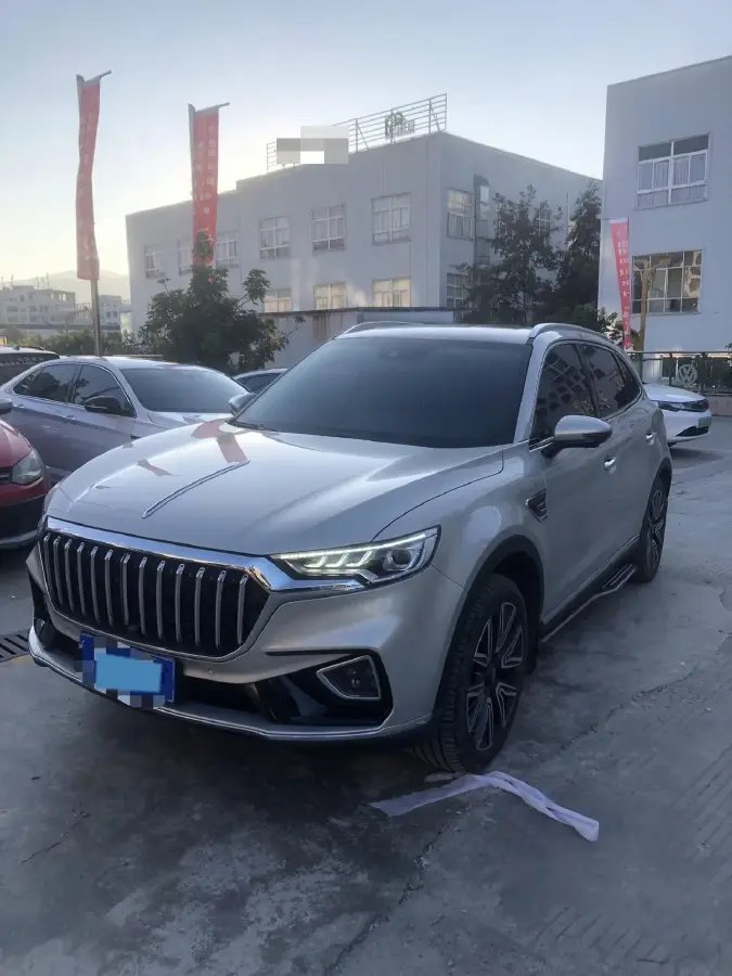 2022 HongQi HS5 2.0T 224HP L4 6AT