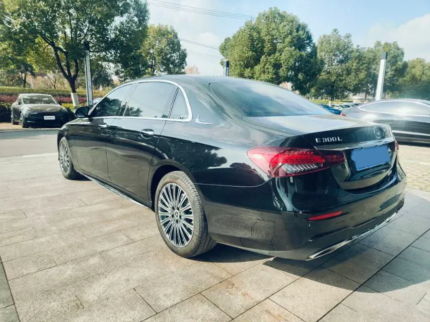 2023 Mercedes-Benz E Class 2.0T 258HP L4 9AT,autocango,china used car exporter,china ev exporter,chinese used car exporter,chinese used ev exporter