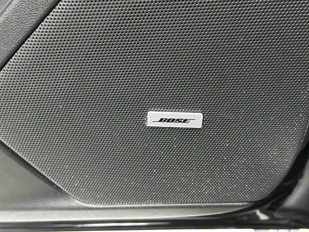 2022 Cadillac XT6 2.0T 237HP L4 9AT,autocango,china used car exporter,china ev exporter,chinese used car exporter,chinese used ev exporter