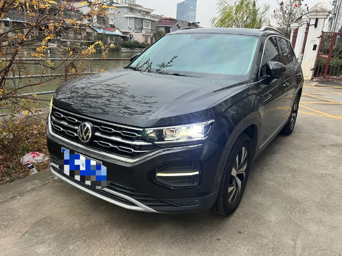 2020 Volkswagen Tayron 2.0T 186HP L4 7DCT