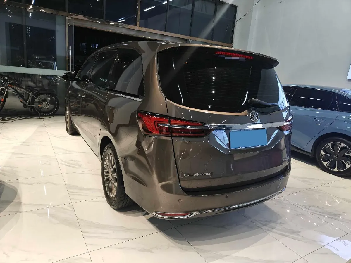 2021 Buick GL8 2.0T 237HP L4 9AT,autocango,china used car exporter,china ev exporter,chinese used car exporter,chinese used ev exporter