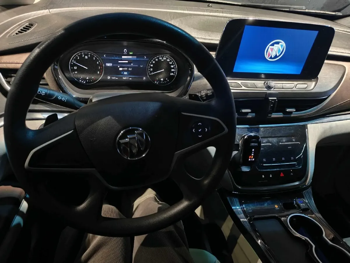 2021 Buick GL8 2.0T 237HP L4 9AT,autocango,china used car exporter,china ev exporter,chinese used car exporter,chinese used ev exporter