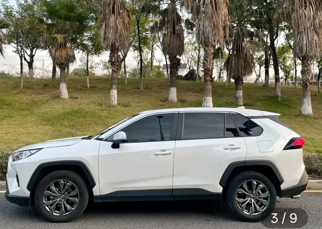 2023 Toyota RAV4 2.0L 171HP L4 CVT,autocango,china used car exporter,china ev exporter,chinese used car exporter,chinese used ev exporter