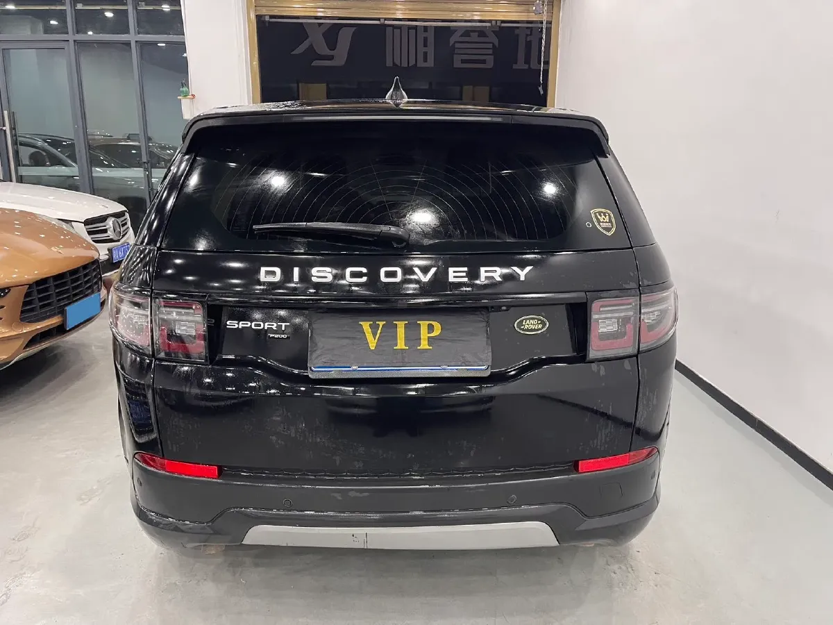 2020 Land Rover Discovery Sport 2.0T 200HP L4 9AT,autocango,china used car exporter,china ev exporter,chinese used car exporter,chinese used ev exporter