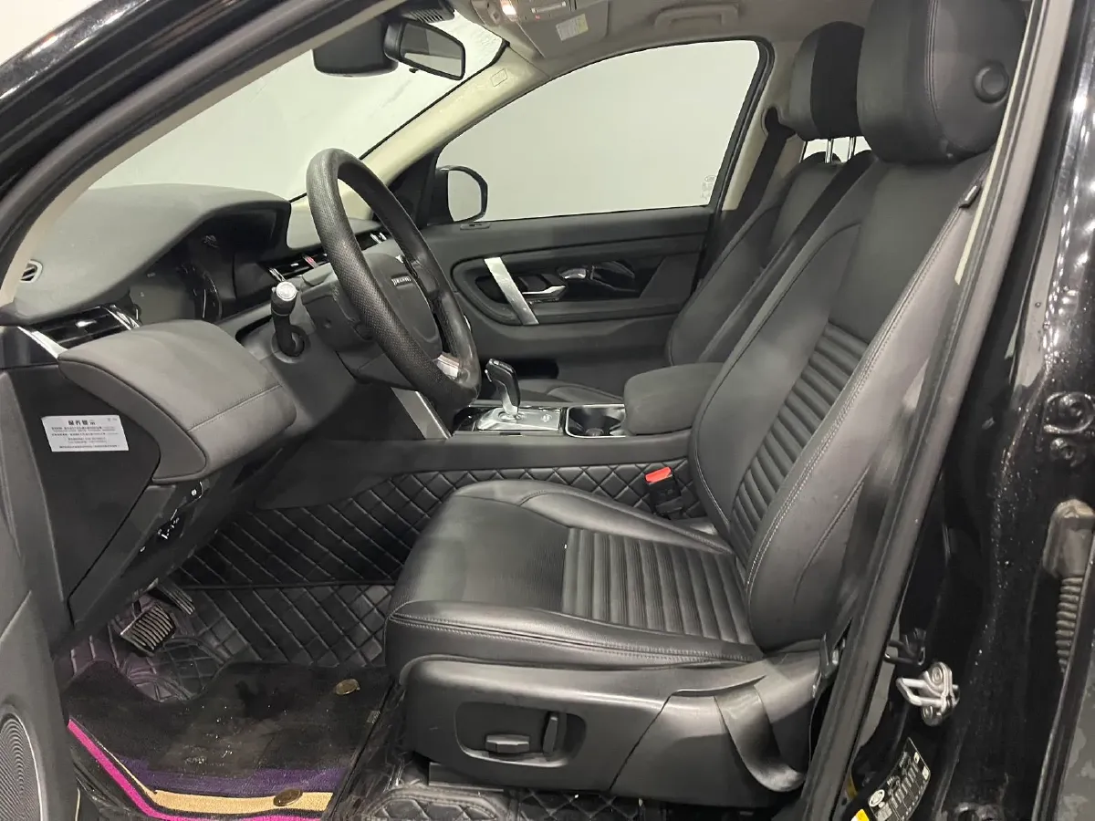 2020 Land Rover Discovery Sport 2.0T 200HP L4 9AT,autocango,china used car exporter,china ev exporter,chinese used car exporter,chinese used ev exporter