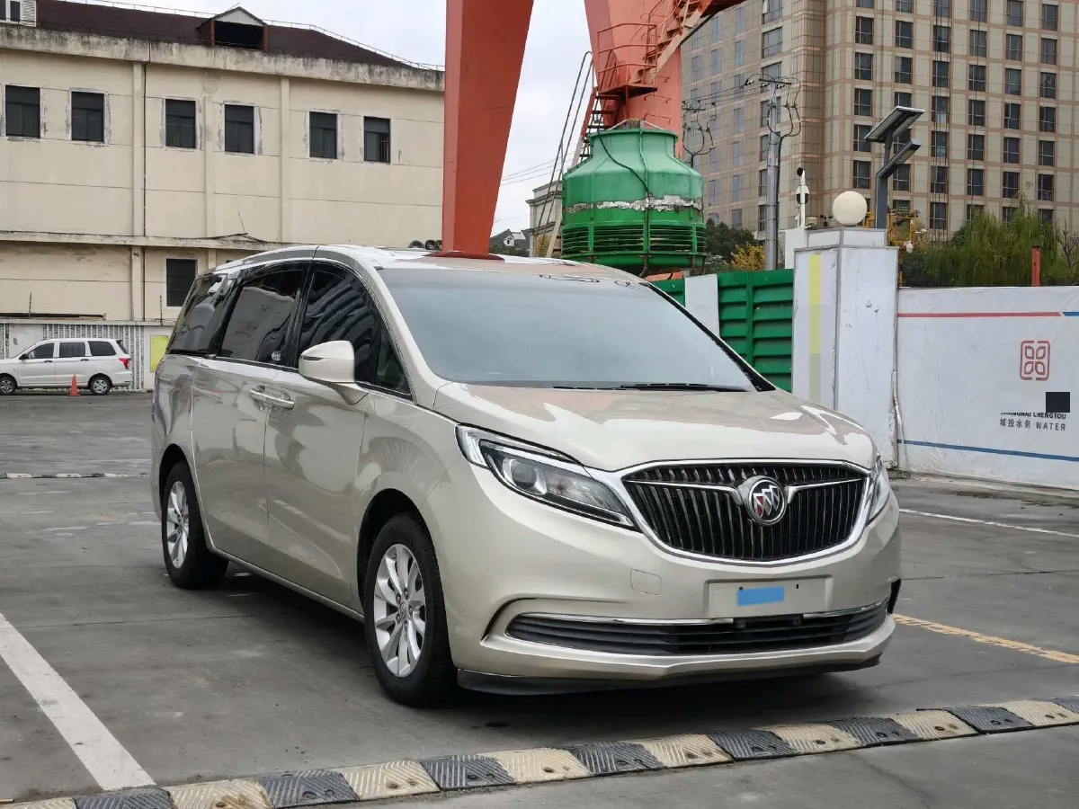 2018 Buick GL8 2.0T 260HP L4 6AT,autocango,china used car exporter,china ev exporter,chinese used car exporter,chinese used ev exporter