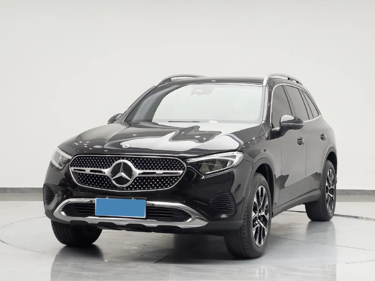2024 Mercedes-Benz GLC Class 2.0T 204HP L4 9AT,autocango,china used car exporter,china ev exporter,chinese used car exporter,chinese used ev exporter