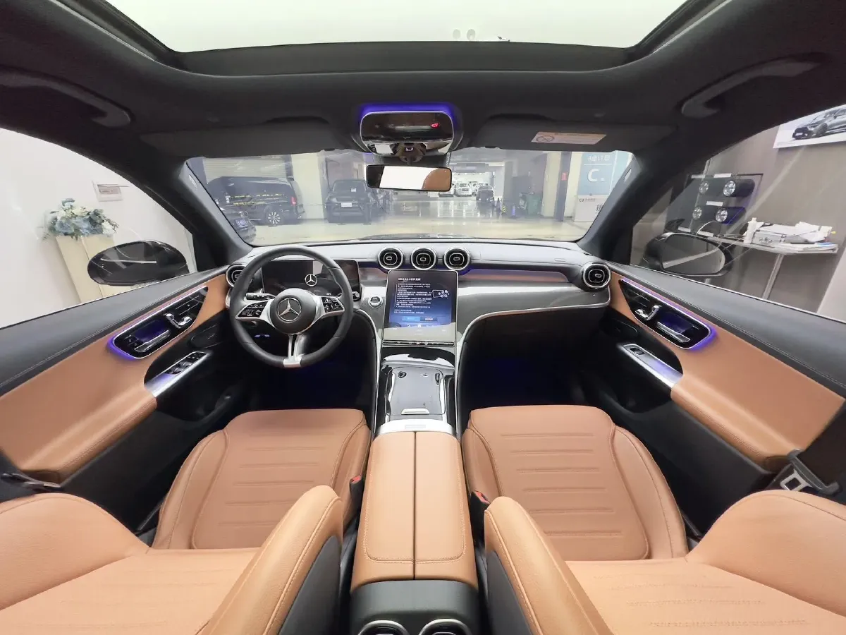 2024 Mercedes-Benz GLC Class 2.0T 204HP L4 9AT,autocango,china used car exporter,china ev exporter,chinese used car exporter,chinese used ev exporter