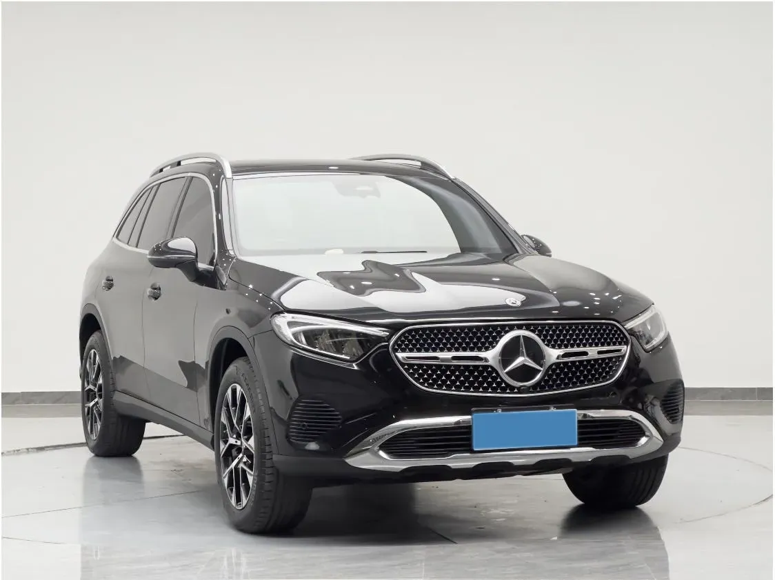 2024 Mercedes-Benz GLC Class 2.0T 204HP L4 9AT,autocango,china used car exporter,china ev exporter,chinese used car exporter,chinese used ev exporter